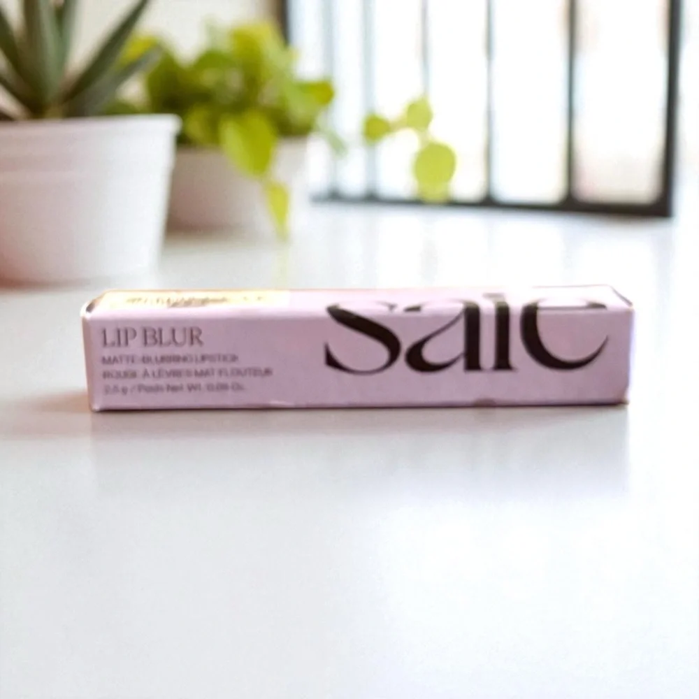 💎 Saie Lip Blur Matte Blurring Lipstick in Color Dada Full-Size New In Box